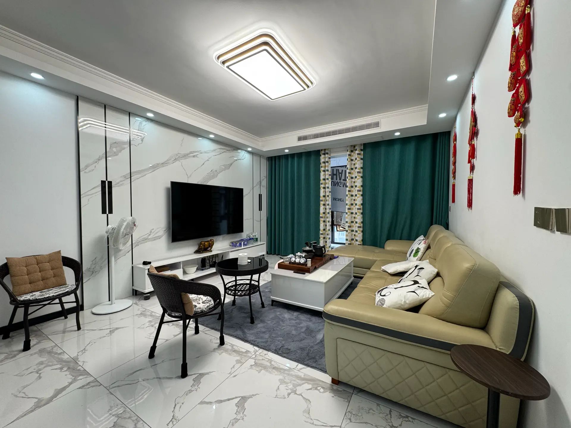 捡漏，康湾一品，3单价800，精装4房2卫，证满二，亏本出售