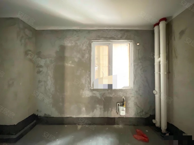 捡漏，湖景房，森林国际城5期，新二中二小，单价4600左右，双阳台，好楼层