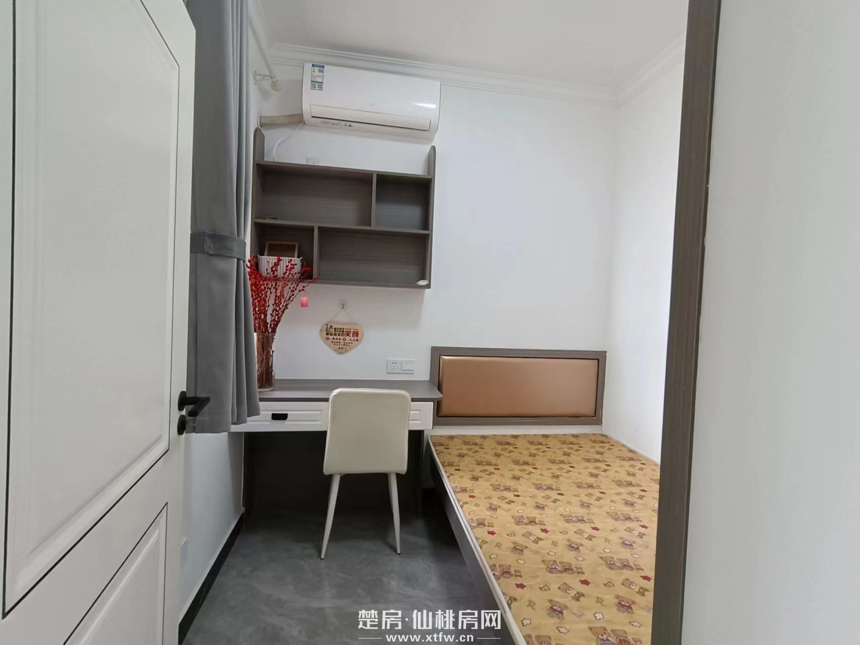荣怀\及地世家\62平精装，陪读好选。