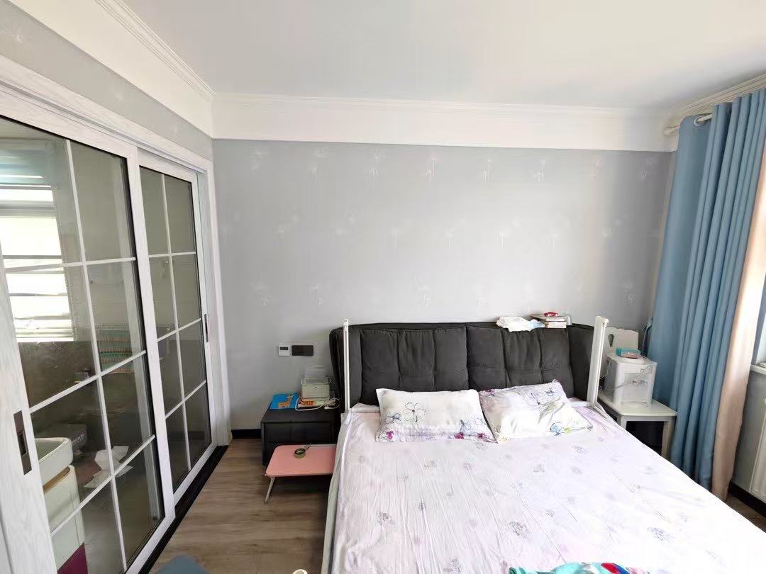 锦绣瑞园，精装三房，电梯小高层，1梯2户，证满二