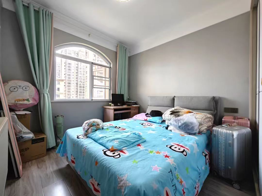 锦绣瑞园，精装三房，电梯小高层，1梯2户，证满二