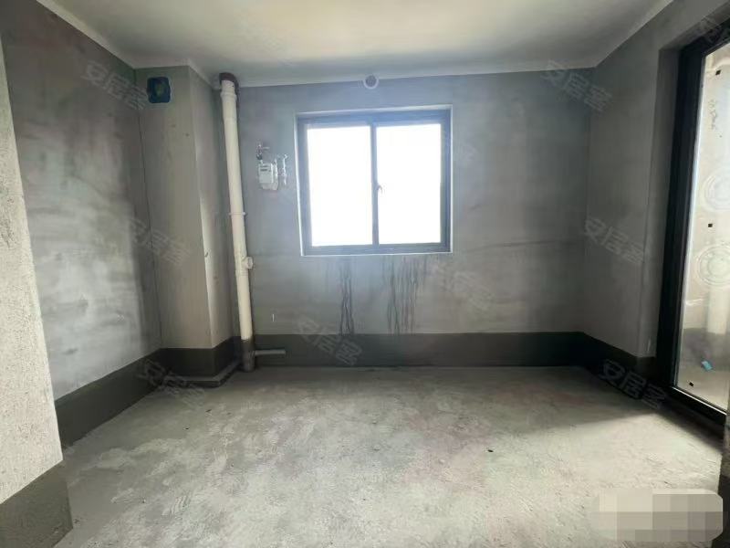 撿漏，城南，吾悅廣場，邊戶，4樓，3房2衛(wèi)現(xiàn)房，單價5700