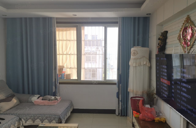毅德園3室2廳2衛(wèi)南北朝向