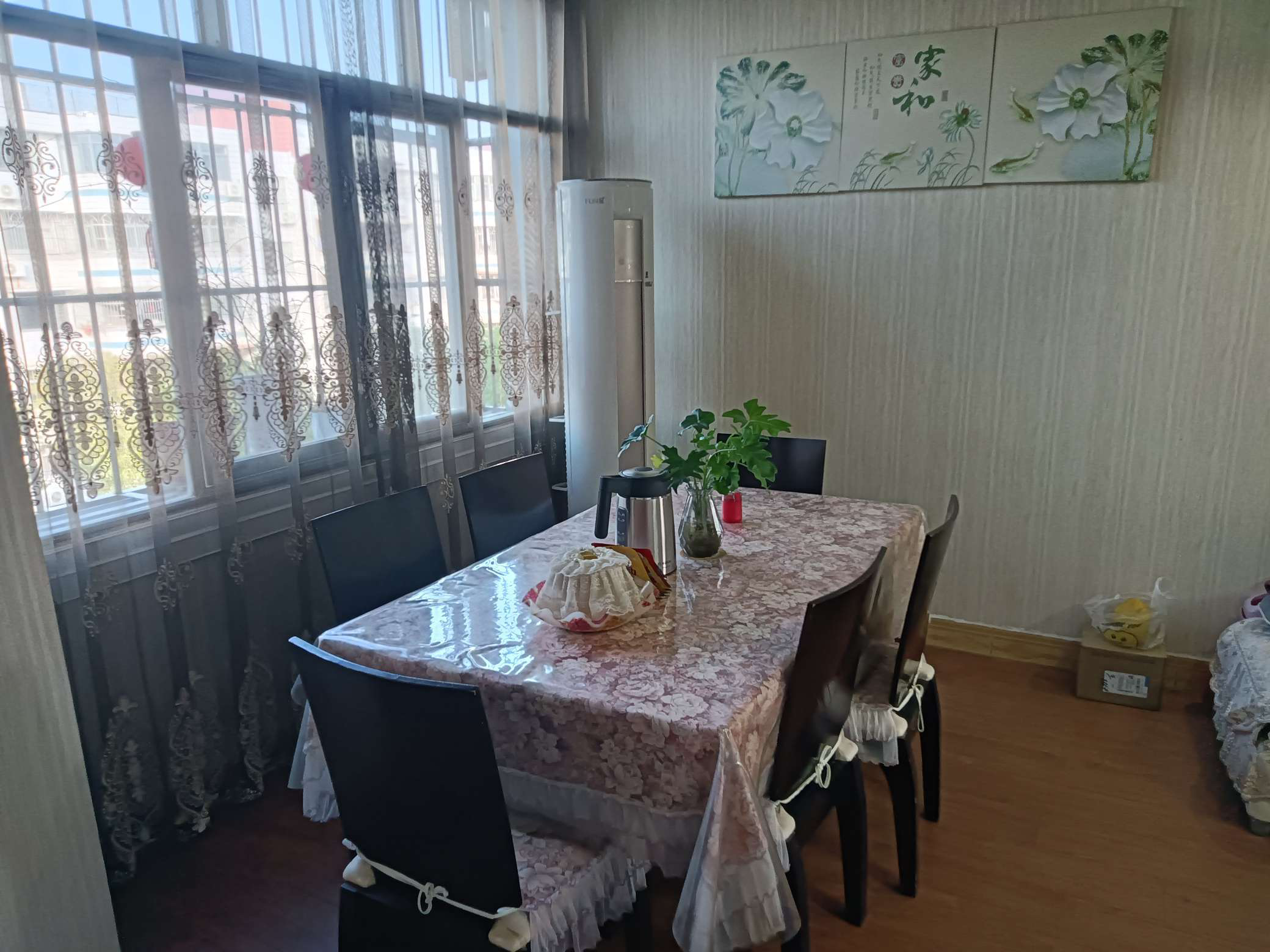 沙嘴財政局宿舍3室2廳精裝修拎包即住小區(qū)有大院子停車特別方便！