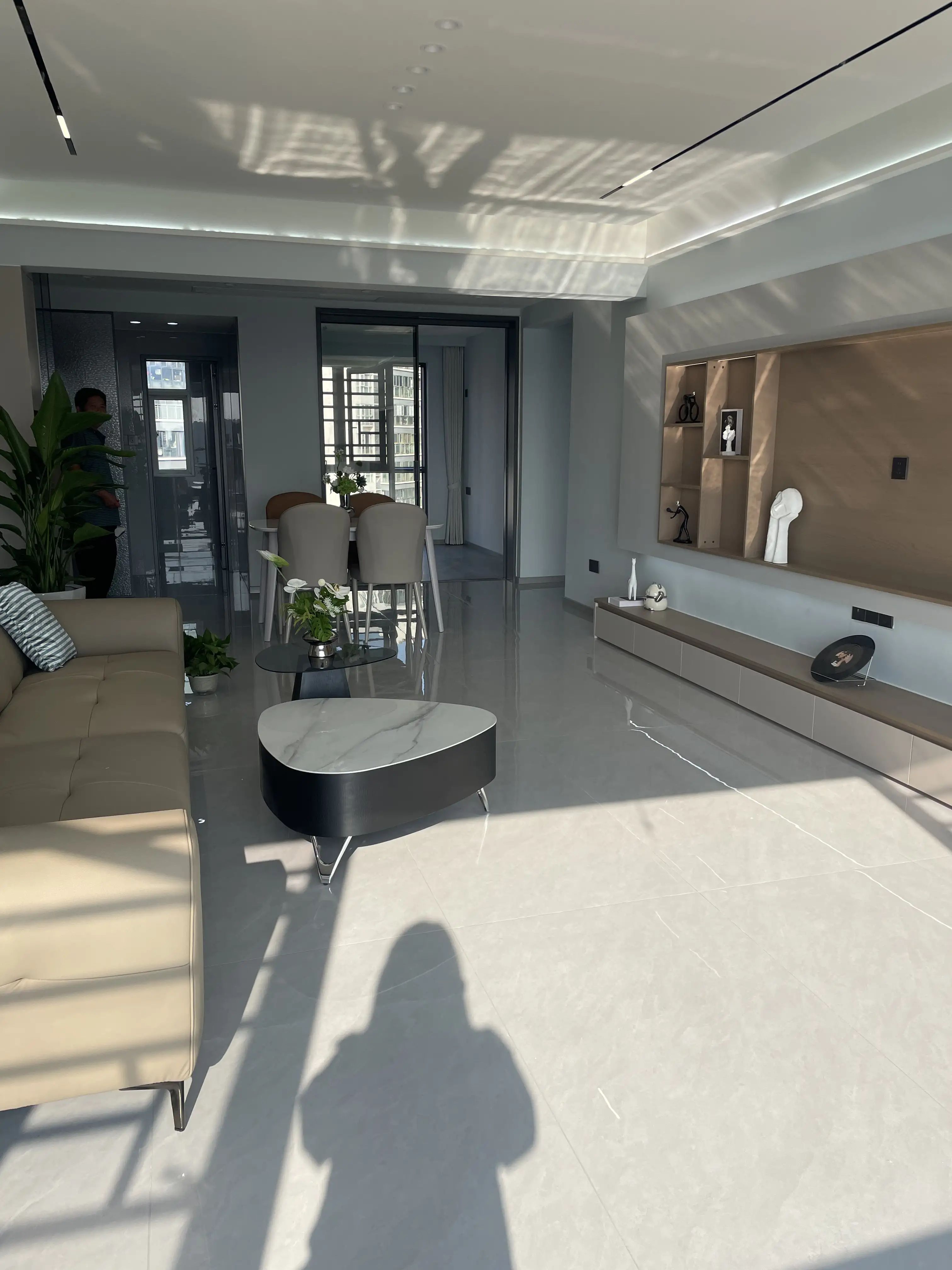 福星城3室2厅2卫120平米全新精装修家具家电齐全63.8万优价出售！