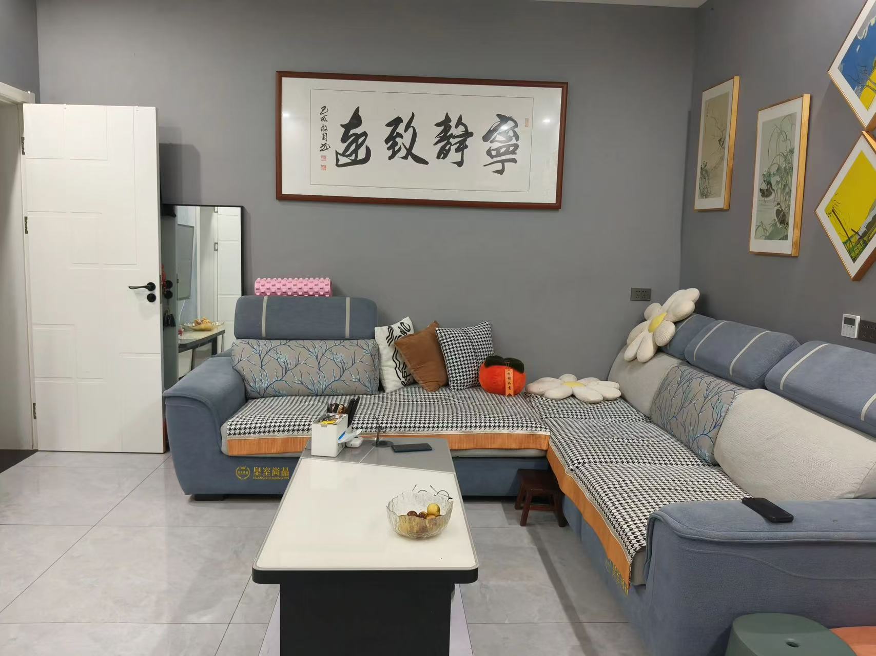 捡漏2，东区车站旁，步梯好楼层2楼，精装3房2厅，有证，拎包入住