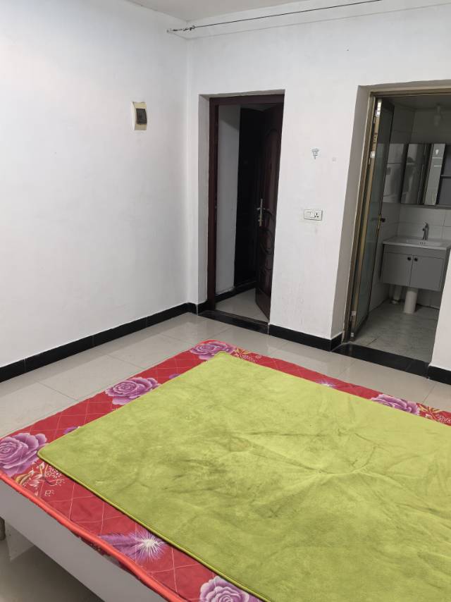 步行单间出租