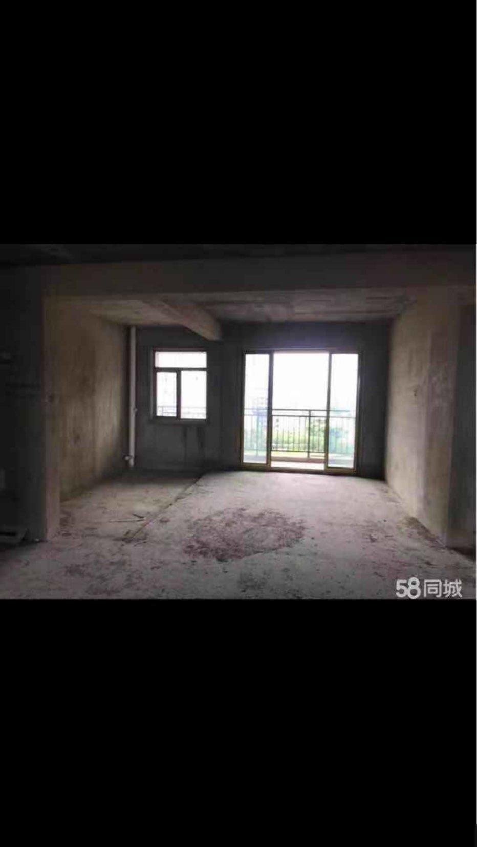 元泰未來城，南北通透端頭房源彩光明亮，雙大景觀陽臺