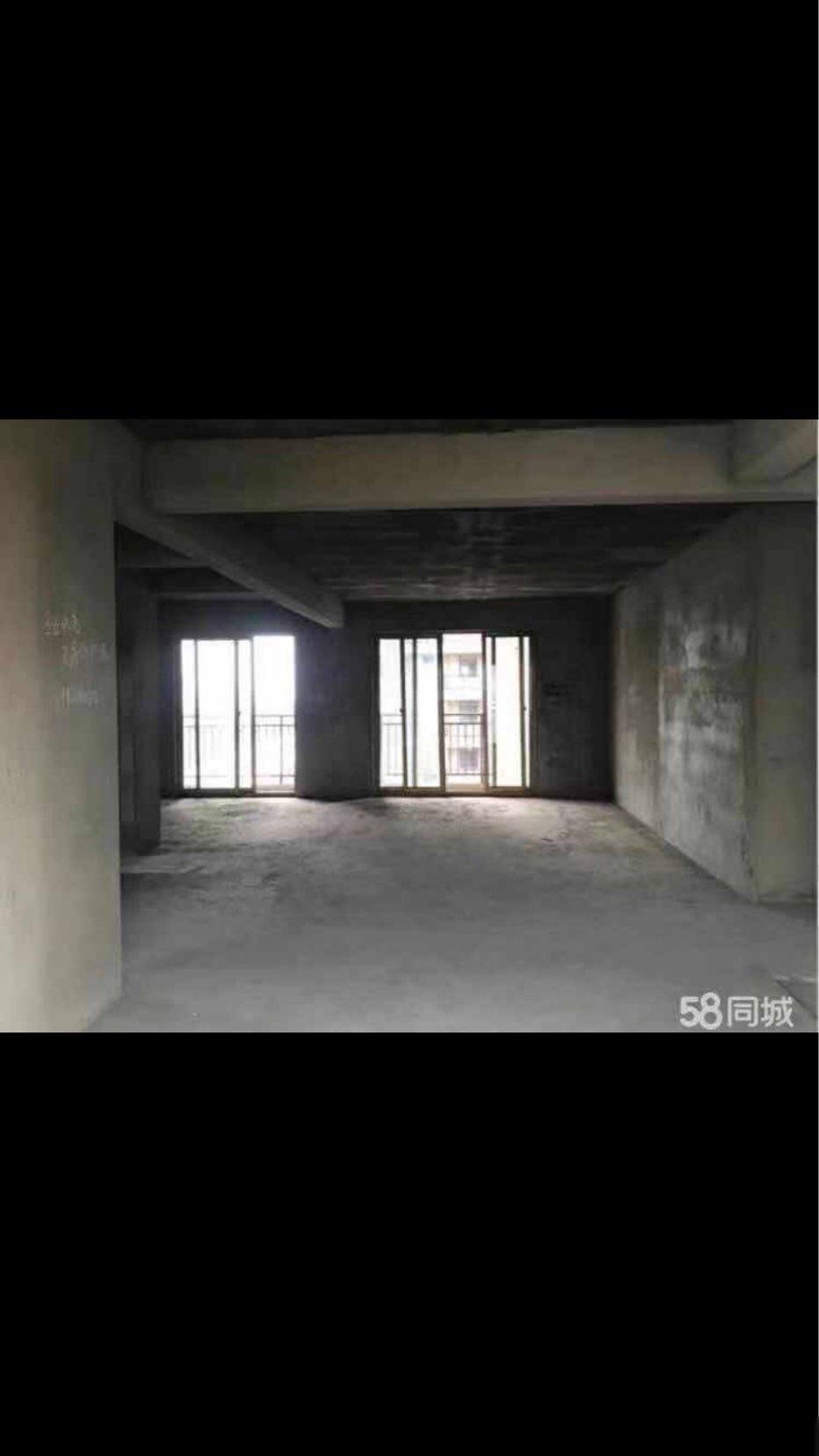 元泰未來城，南北通透端頭房源彩光明亮，雙大景觀陽臺