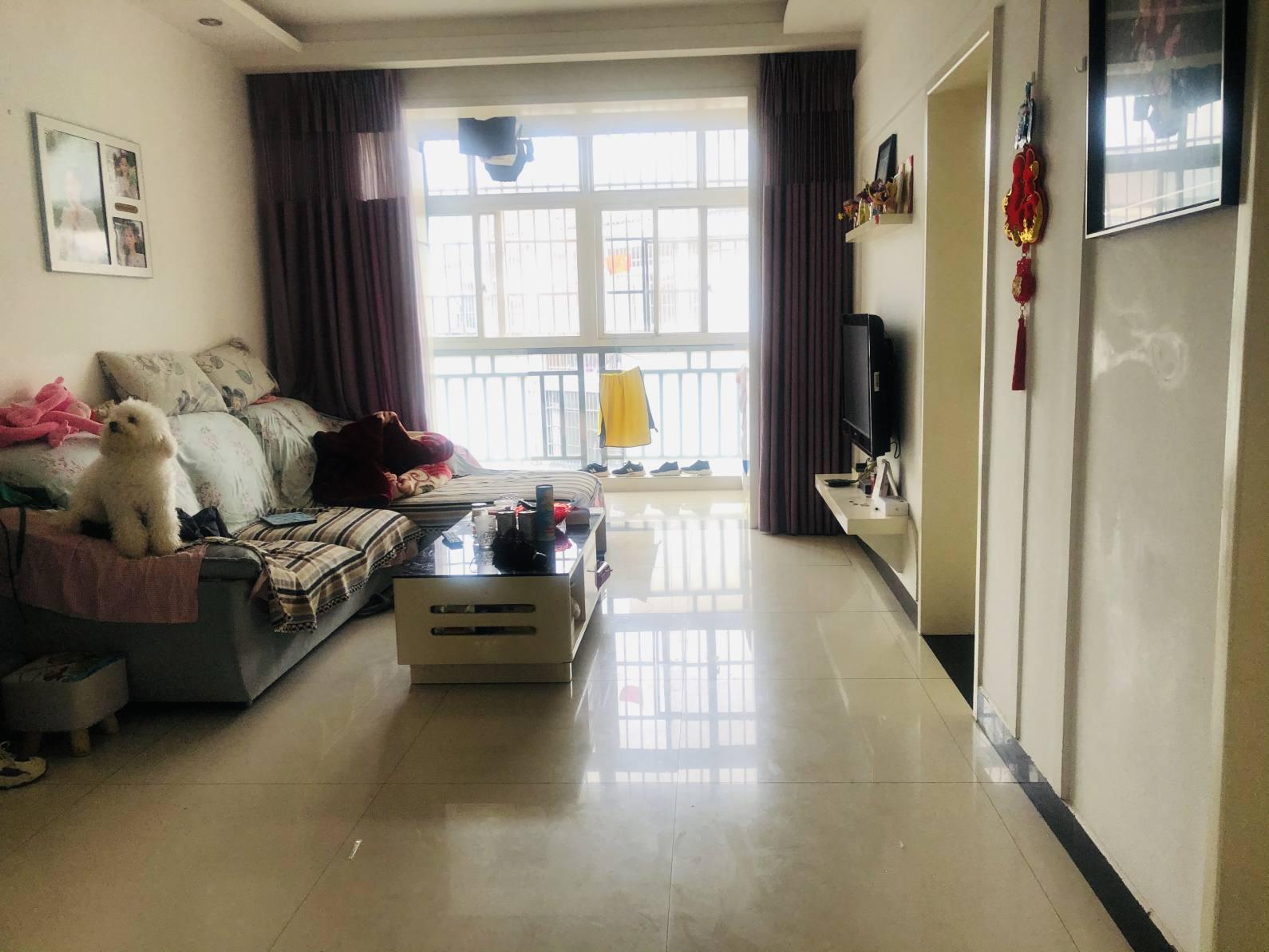 仙桃新車站附近，精裝三房，看房方便