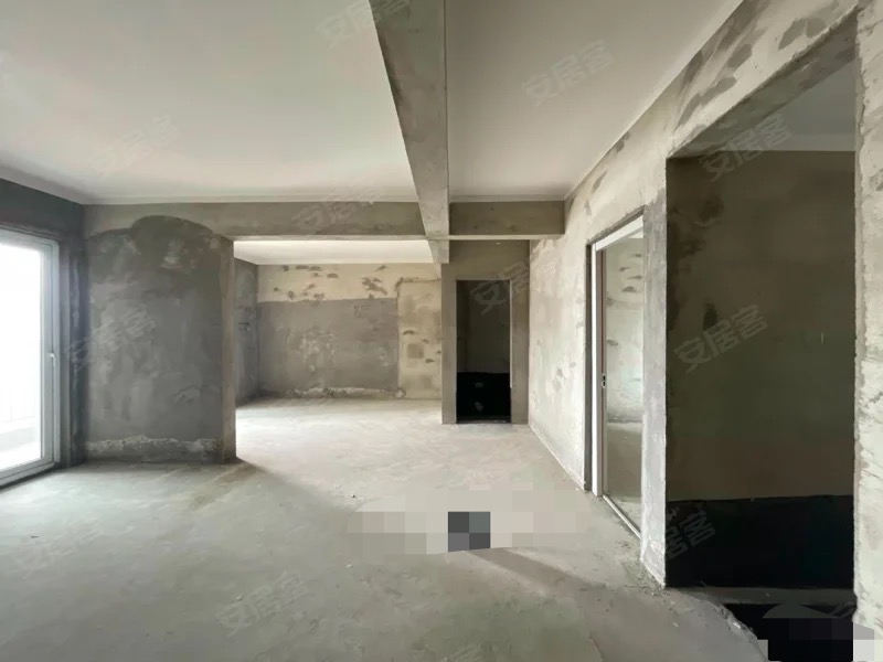 捡漏，湖景房，森林国际城5期，新二中二小，单价4600左右，双阳台，好楼层