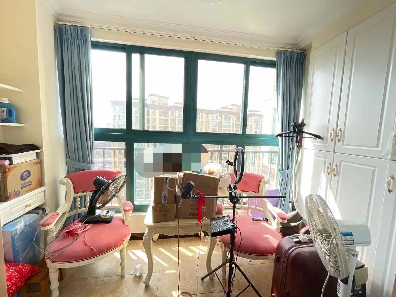 捡漏，亏本出售，城南，新城一号，东边户，好楼层，证满二