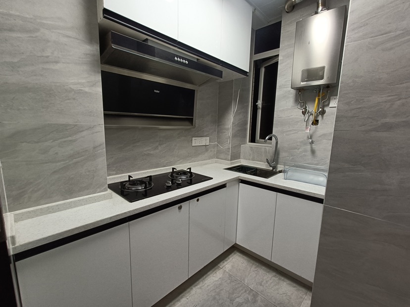 仙桃职院旁，天泽园精装两房，家电家具齐全，拎包入住