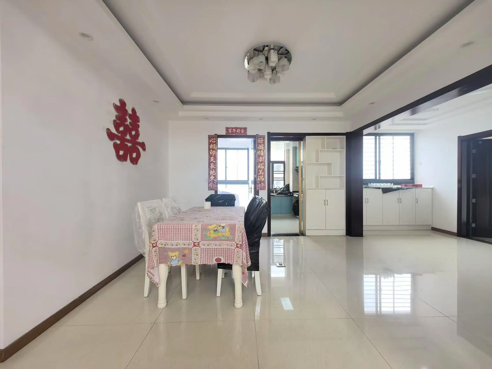 颐和公馆，精装3房2卫，单价3900，好楼层比毛坯都便宜西边户