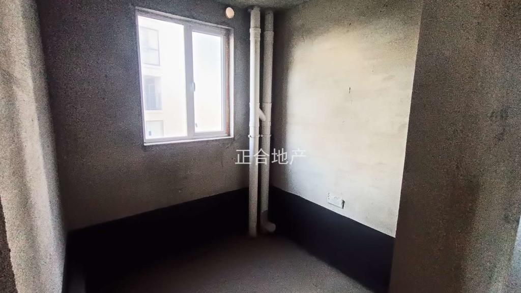 捡漏，城南，银孚领秀城，降价，西边户，带车位78万，证满二