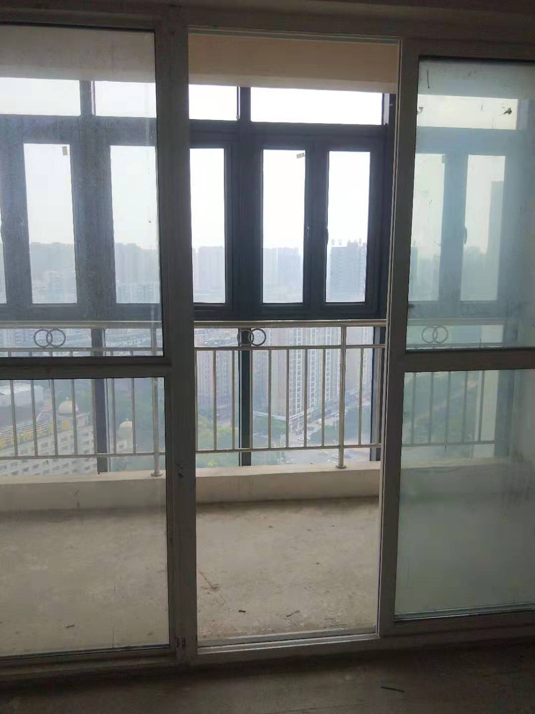 城南毛坯房5字頭單價(jià)業(yè)主急售支持按揭可 過戶