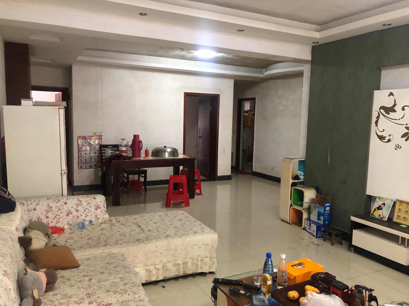 沔陽 后面步梯3樓中等裝修小區(qū)有院子不動(dòng)產(chǎn)