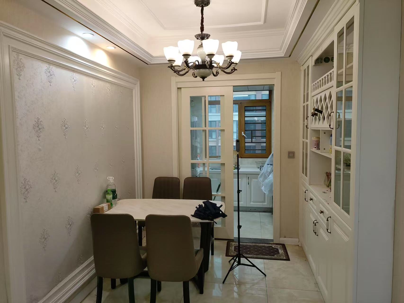 亏本出售，捡漏，新城壹号5期，电梯洋房，好楼层，证满二