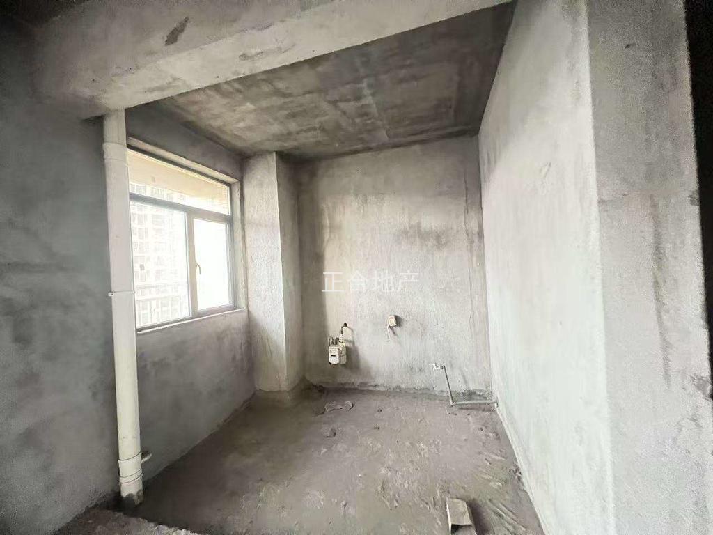 降價(jià)了，城南，新城壹號(hào)，單價(jià)4500+，南北通透，電梯好樓層，證滿二
