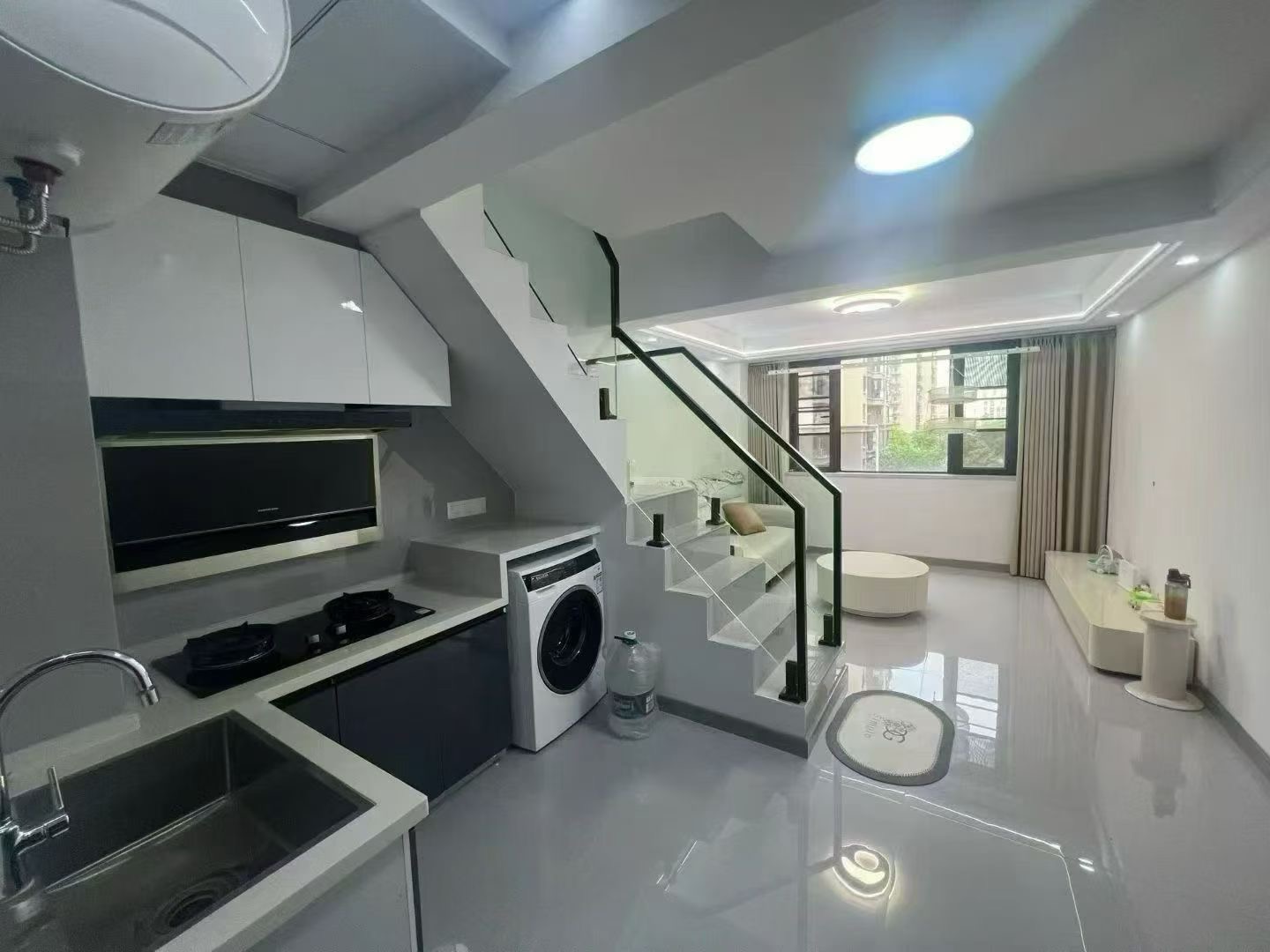 城南，吾悦广场旁，碧桂园公寓，精装两房，一口价29万