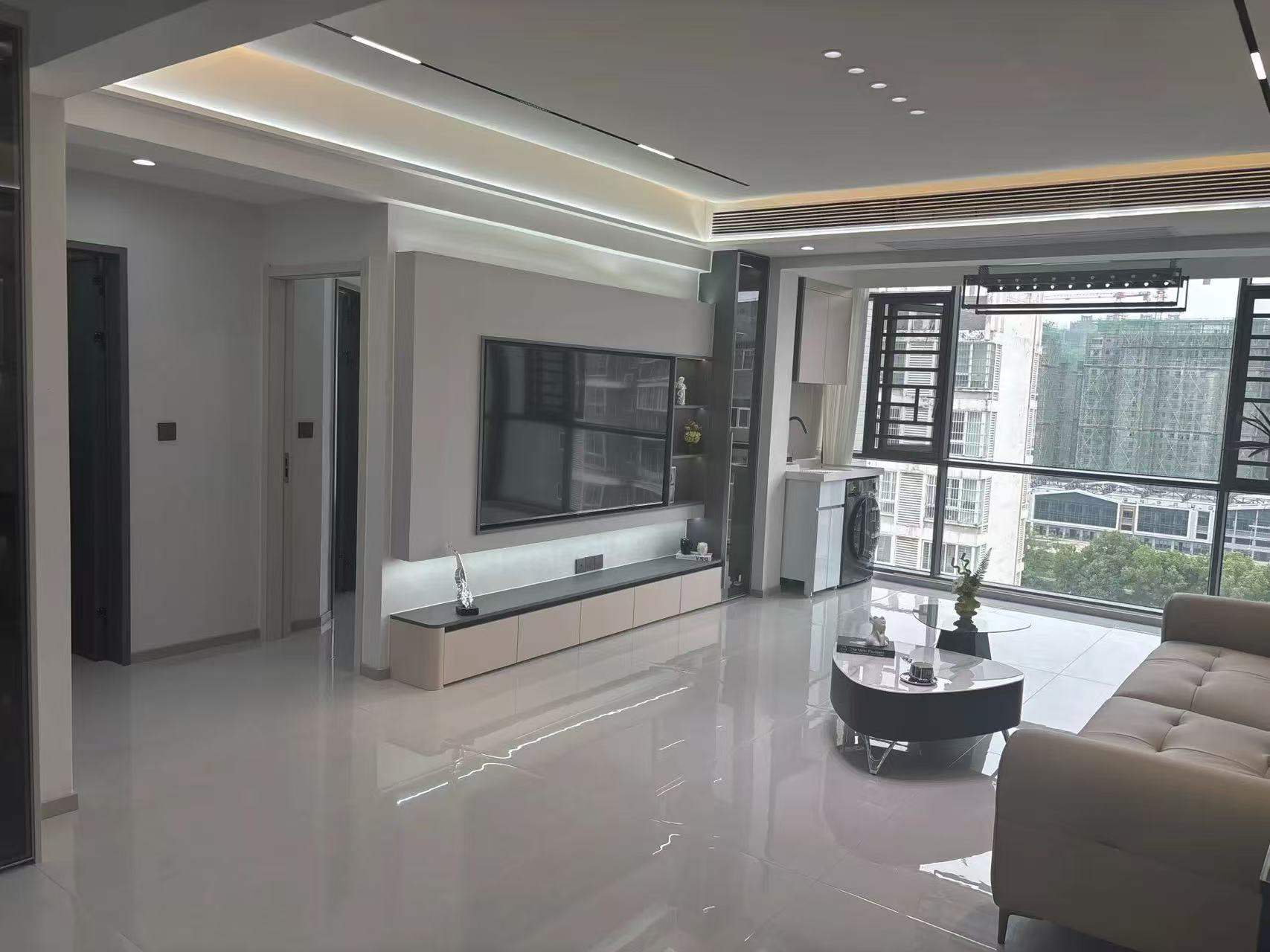 城南，元泰三中旁，汉江景苑，电梯小高层，精装三房，证满二