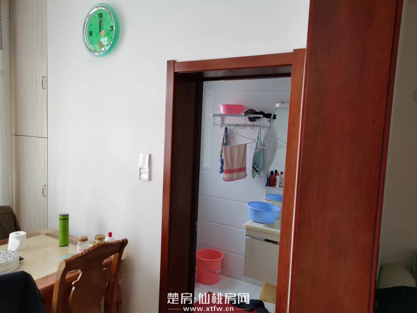 住房出租陪讀小到初為佳，家電齊全，擰包入住