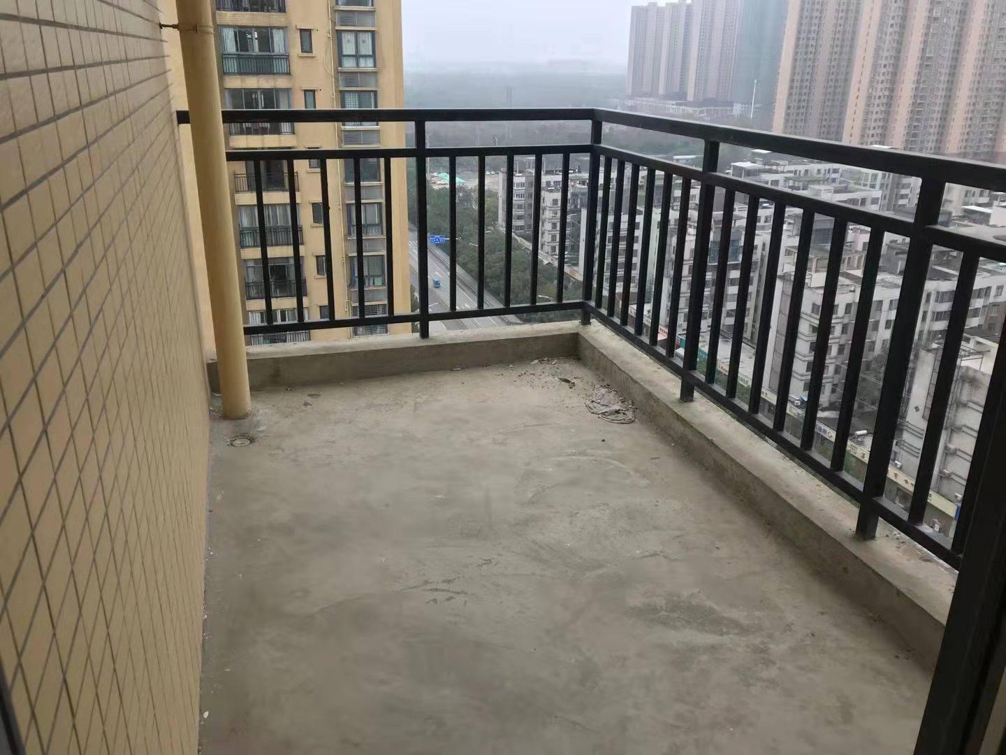 三丰鼎城舒适两居，新证，可按揭