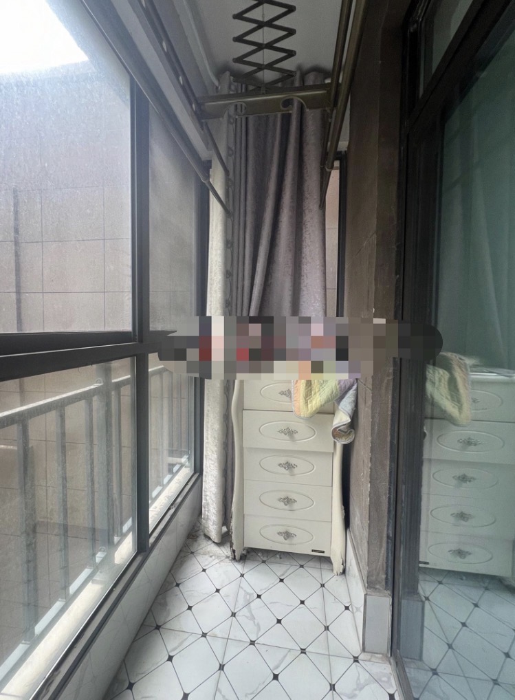 城南，荣怀B区，精装两房，,养老、陪读，送储藏室