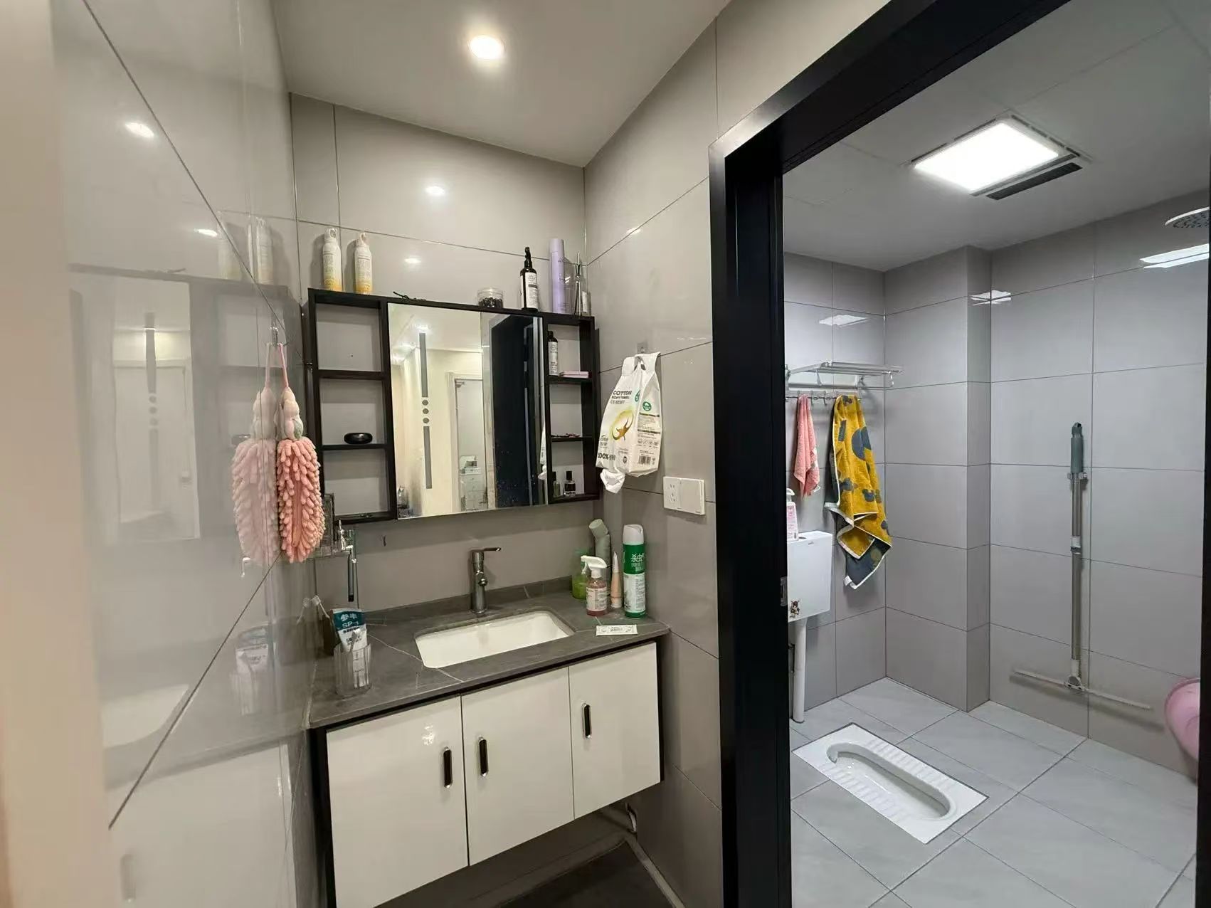 捡漏，新城1号对面，新城花园，精装三房，成色非常新，证满二