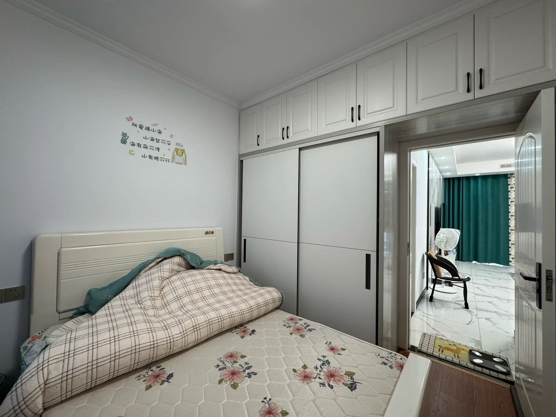 捡漏，康湾一品，3单价800，精装4房2卫，证满二，亏本出售