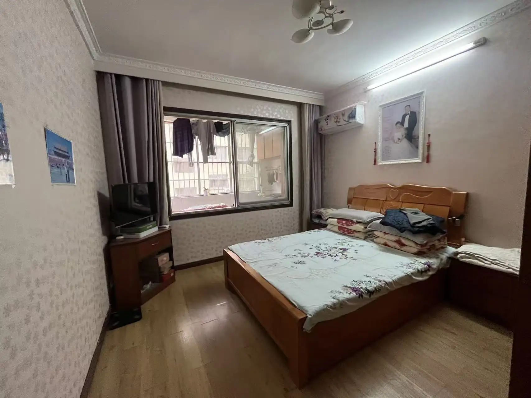 急售，捡漏，德政园，步梯二楼，精装三房，证满二