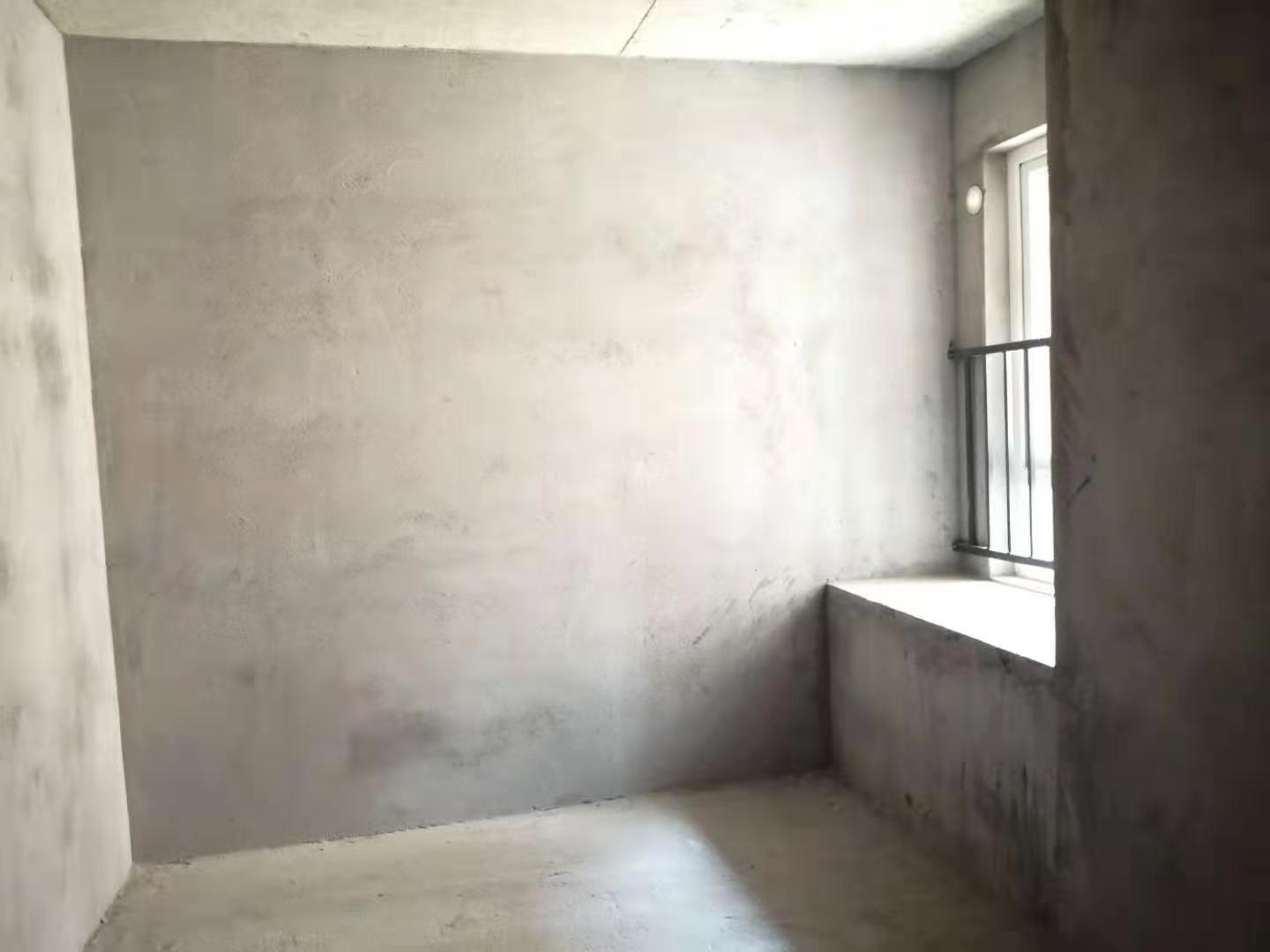 急售，捡漏，满庭春，电梯好楼层，满2，毛坯三房，33万