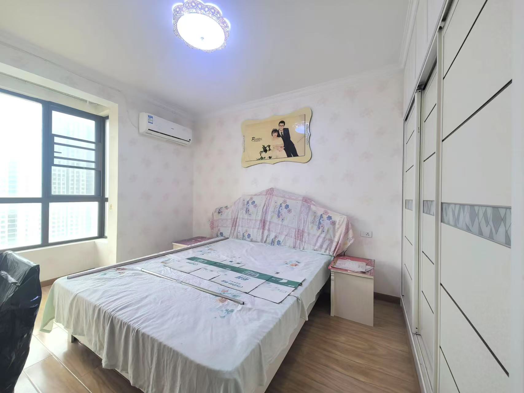 颐和公馆，精装3房2卫，单价3900，好楼层比毛坯都便宜西边户