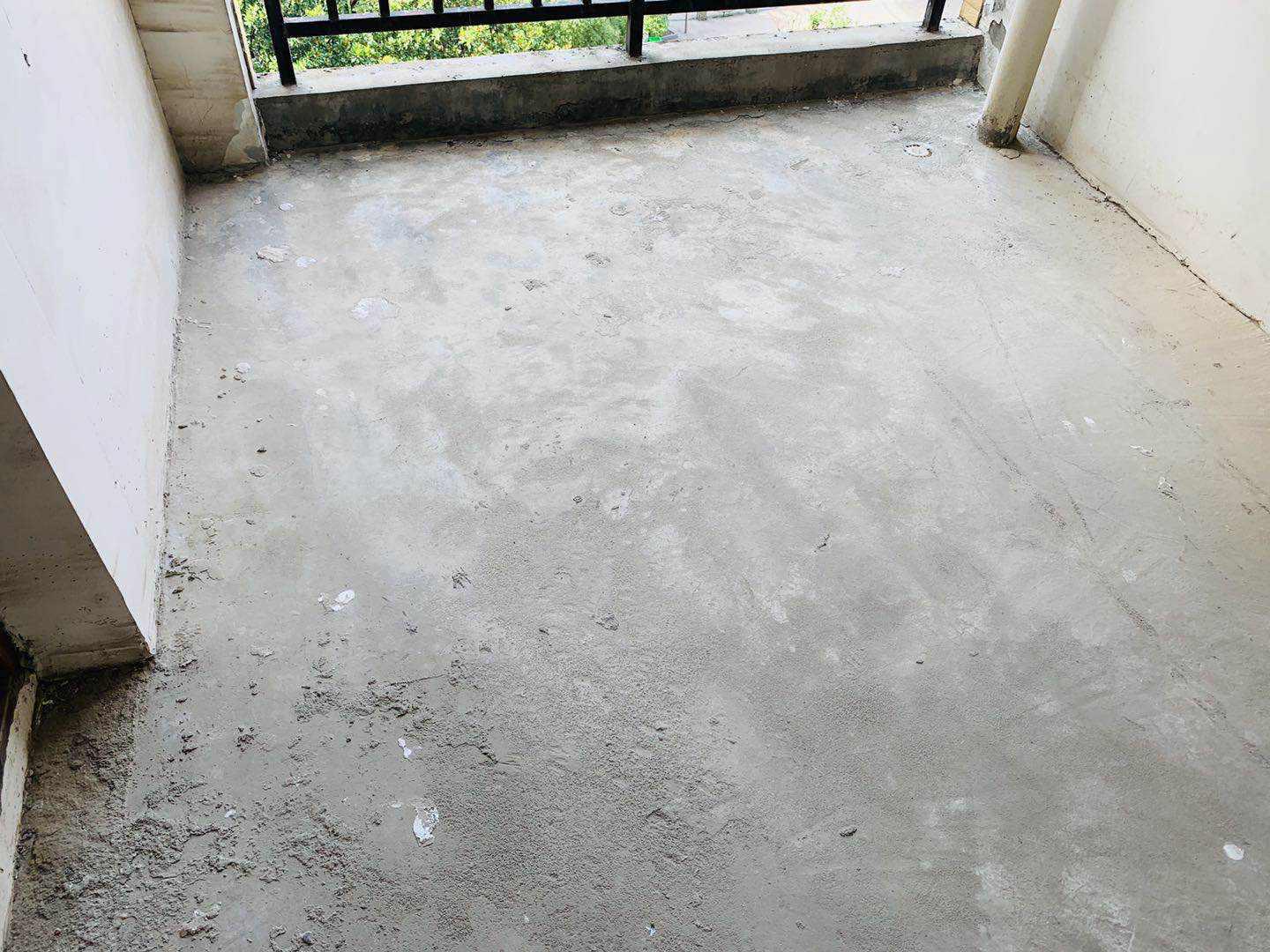 三豐鼎城送露臺(tái)入戶花園證滿兩年