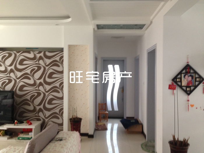 西湖明珠滿兩年無(wú)稅精裝房帶家電全轉(zhuǎn)