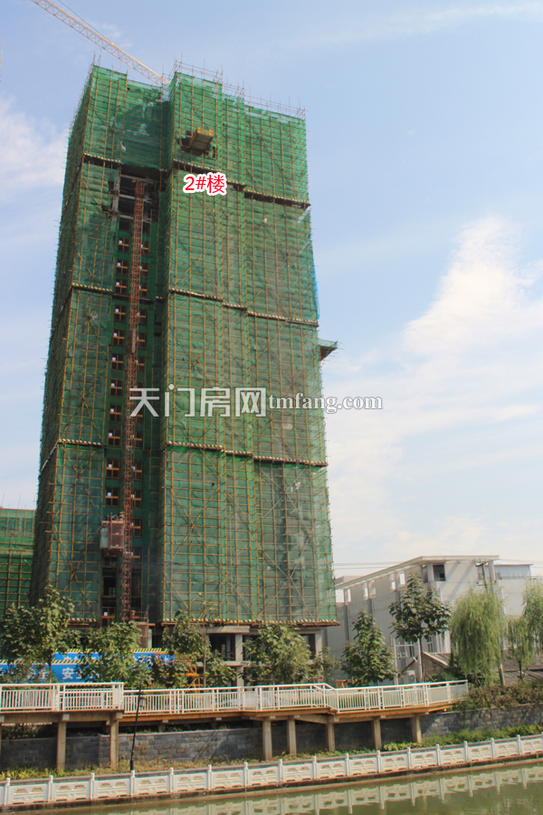 仁信国际广场9月工程进度 1-2#楼建至23层
