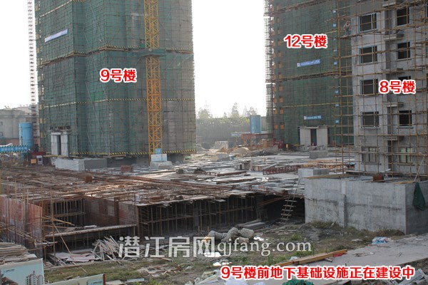 中南世纪锦城12月工程进度：4号楼建至11层