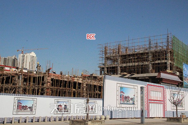 唐街·西湖一号12月工程进度：商业街全线建设中