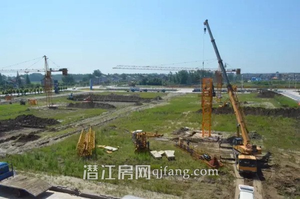 光彩江汉城7月工程进度 三期如火如荼建设中