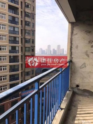 满两年北京二路玉泉 旁144.5平3楼