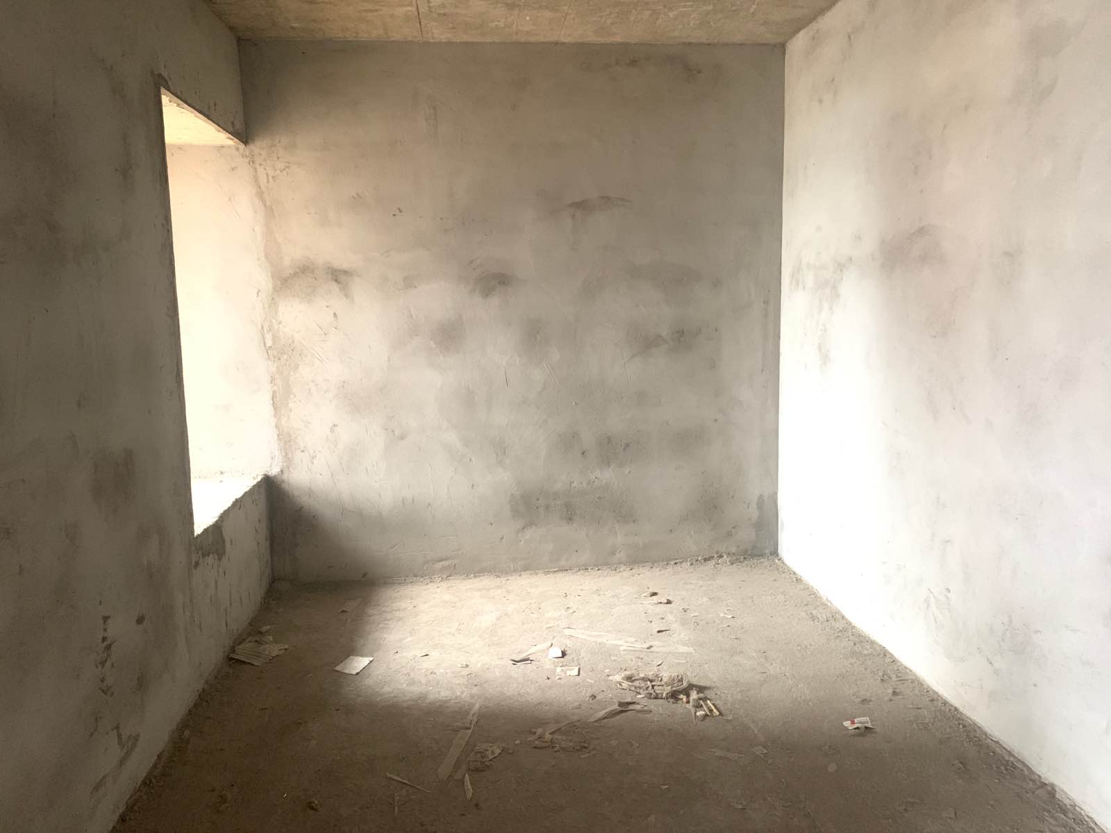 東城國(guó)際，4中旁，交通便利