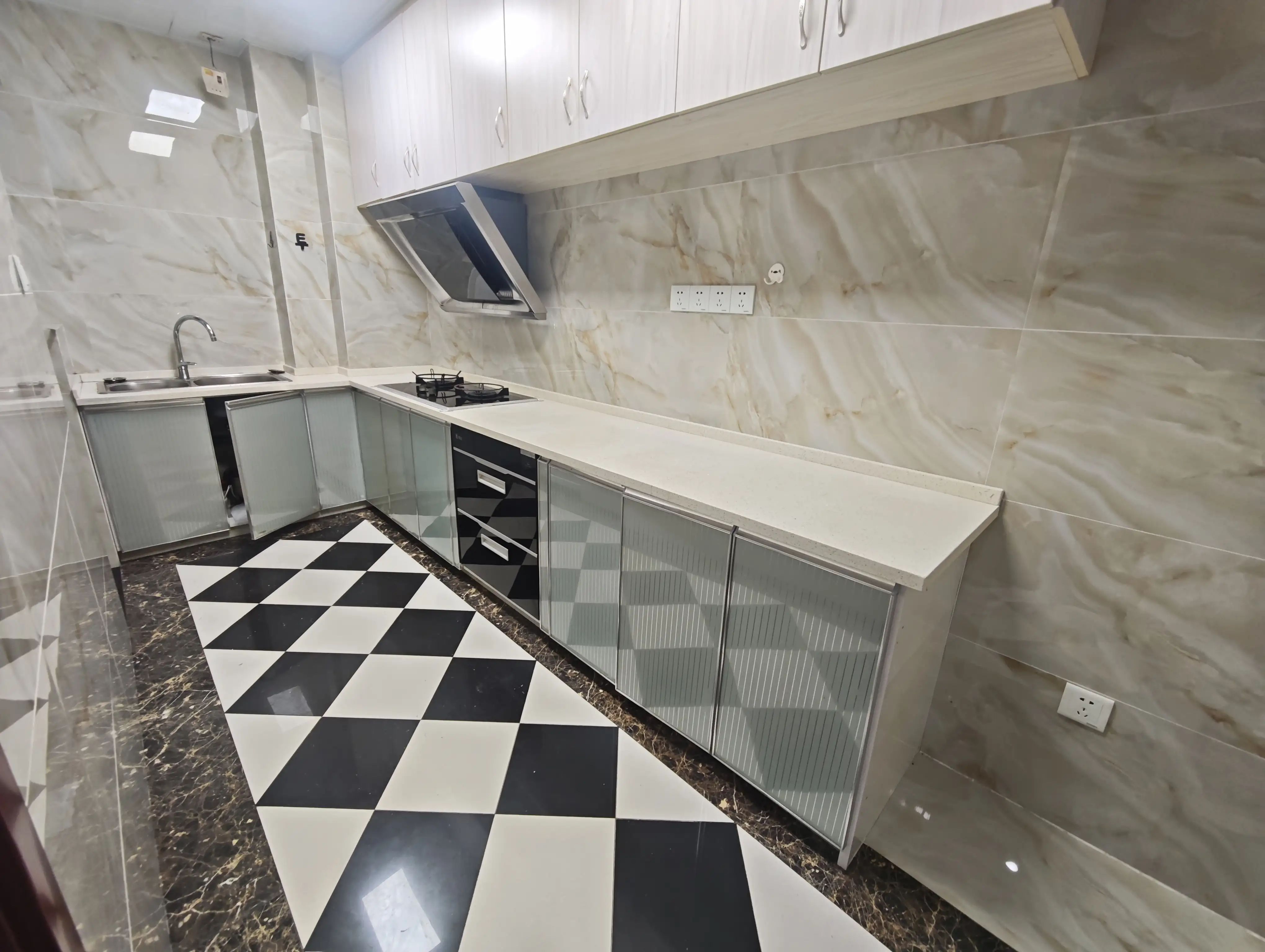 急降5万，满庭春，单价4300，中间好楼层，满二，拎包入住