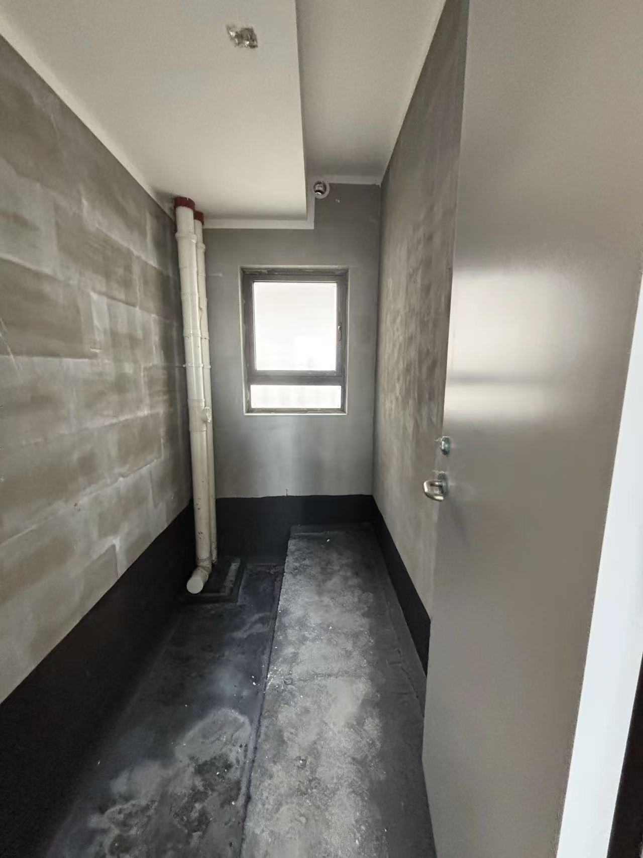 降价了，捡漏，吾悦广场，毛坯3房2卫，好楼层，价钱还可以谈