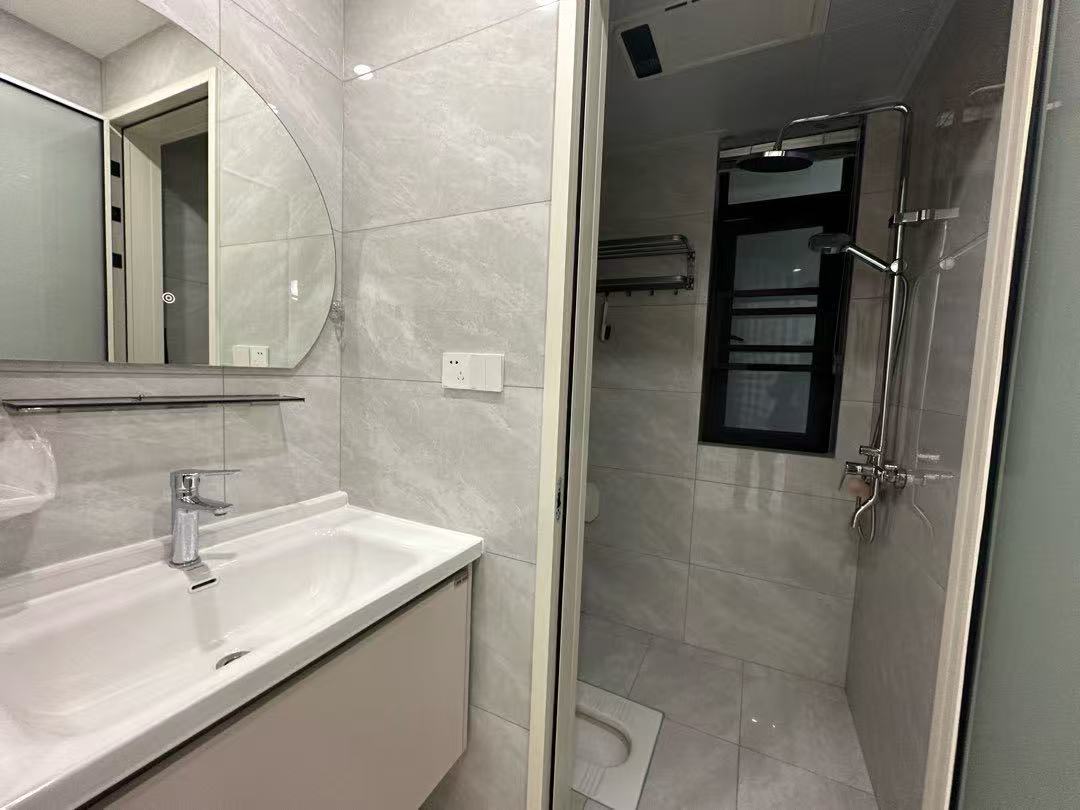 271，锦绣江山望府，精装三房，全屋顾家家居中央空调，证件满2，采光好