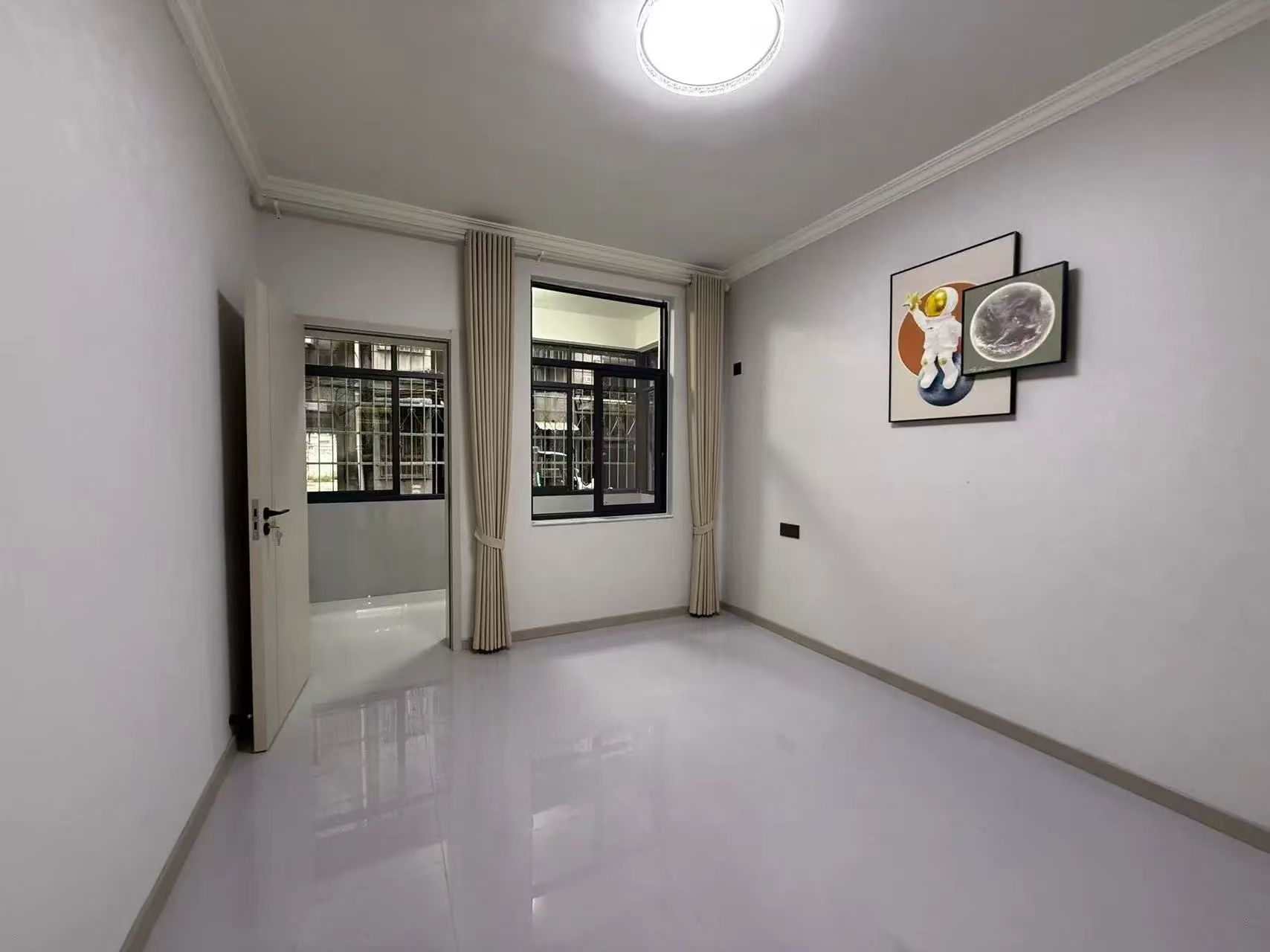 捡漏，钱沟，精装三房，证满二，养老特好，步梯一楼