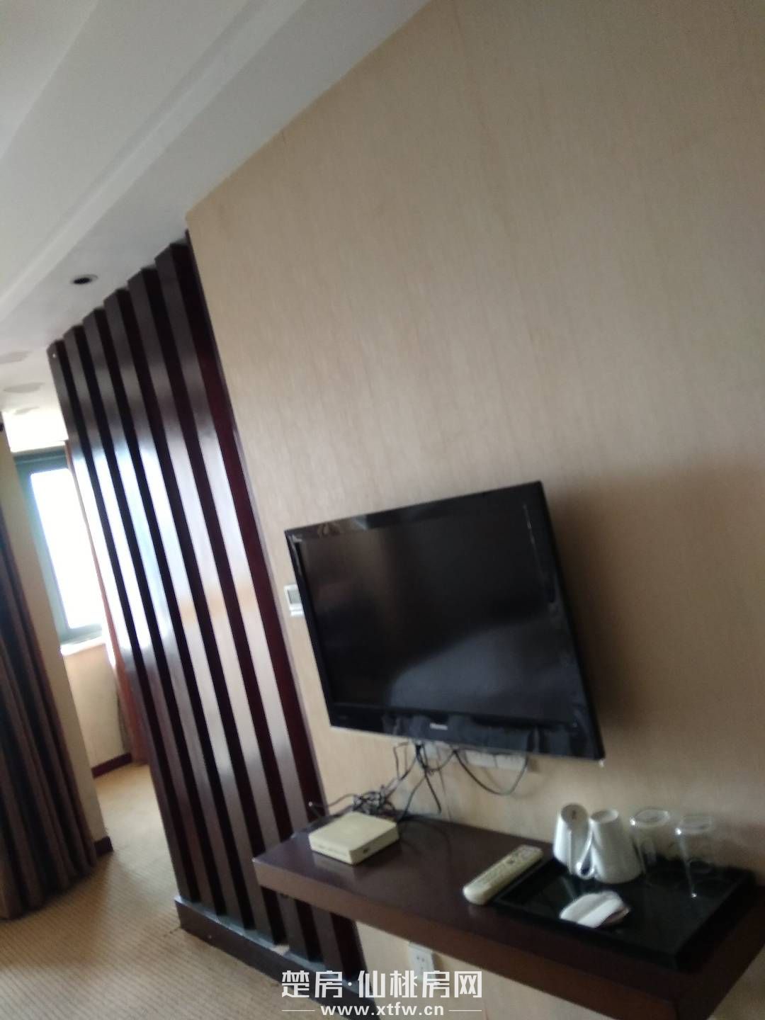 凱賓斯 出售， 城區(qū)，精裝不到1年，單價(jià)4000，家電齊全拎包入??！歡迎 看房