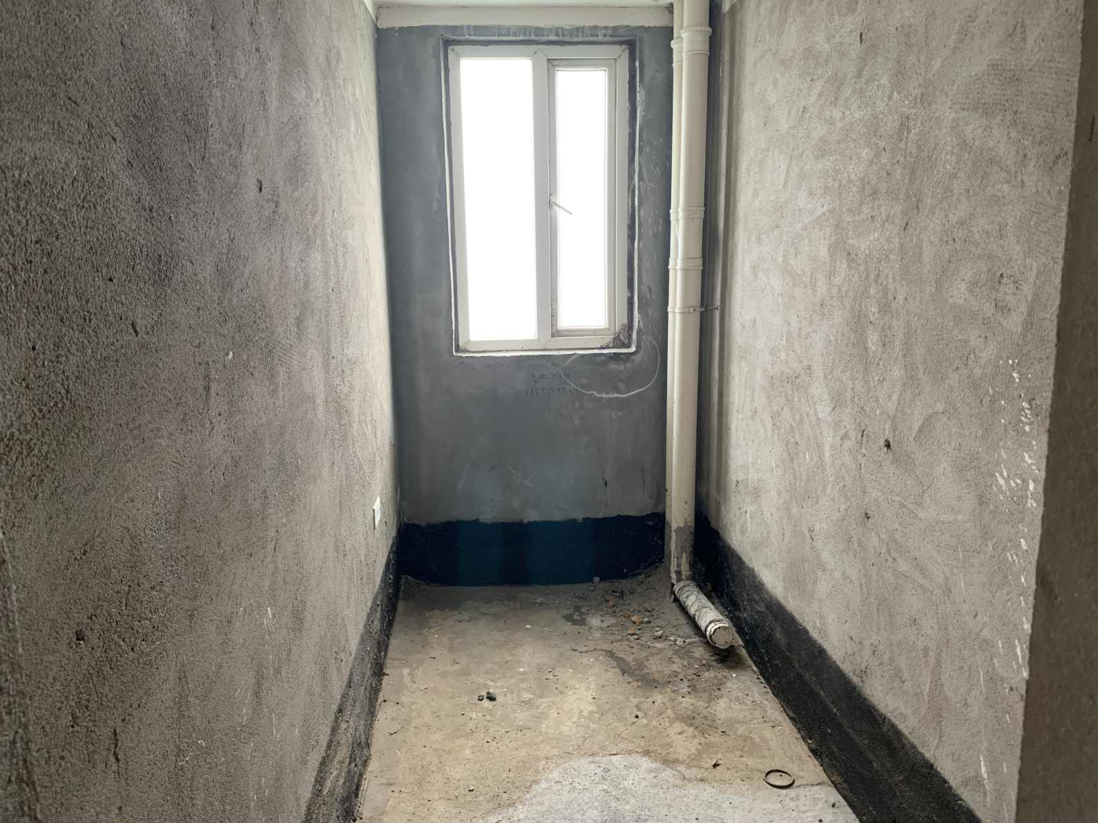 讓你無可挑剔的現(xiàn)代森林國際城，交通便利便宜甩賣