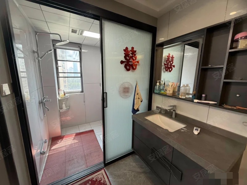 捡漏，城南，荣怀，小高层1梯1户，全新婚房，装修9.9成新。精装三房，朝阳晓学➕朝阳三中，