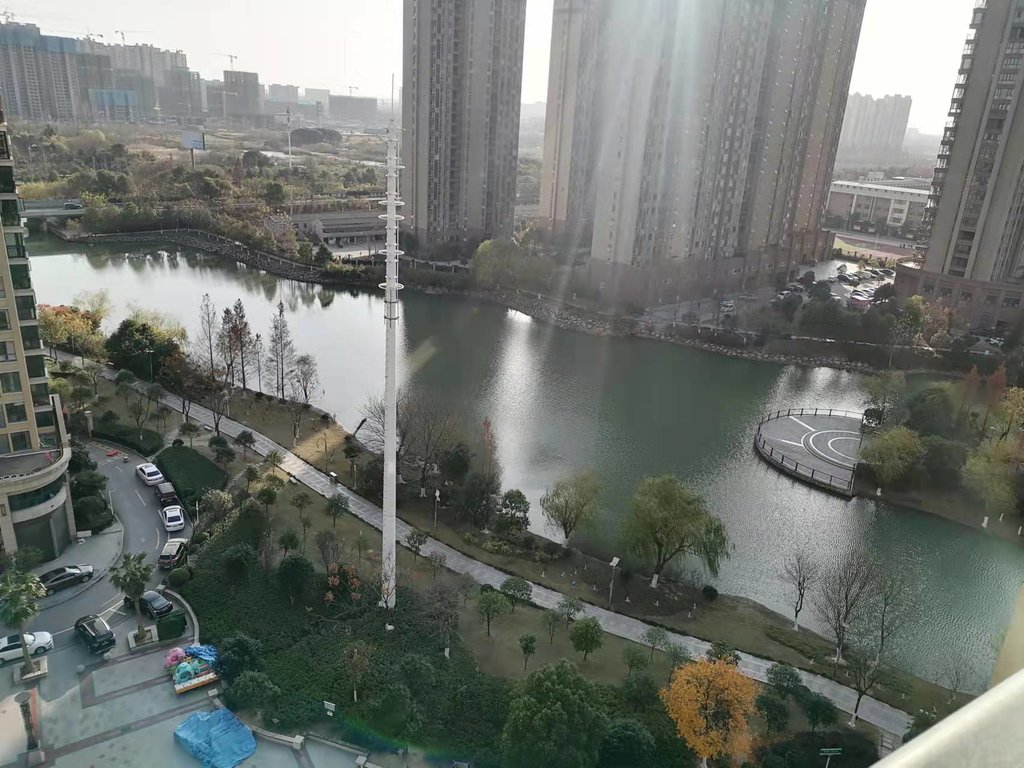 新城一号四期湖景大三房南北双阳台户型通透视野风景好证件满二可以按揭