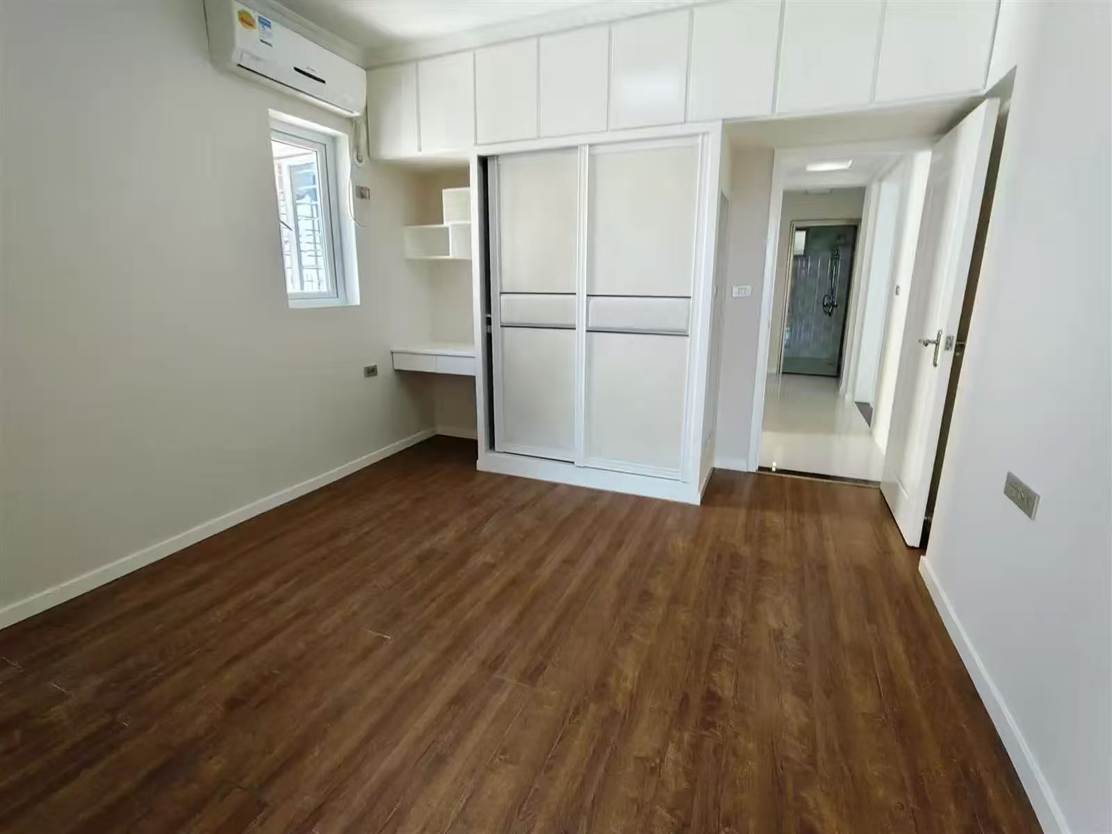 降价了，捡漏，福星城，精装三房两卫，中高层，成色新，大阳台，证满二